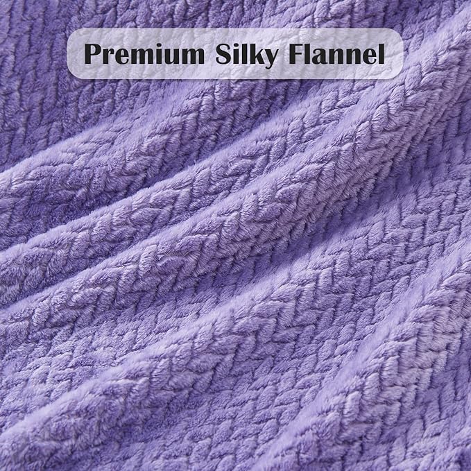 NEWCOSPLAY Fleece Leaves Pattern Queen Blanket, Lavender, 90"x90" | Super Soft Throw Blanket, Lightweight Cozy Bed Sofa Blanket, Premium Silky Flannel Fleece, Travel Blanket for All Season Use
