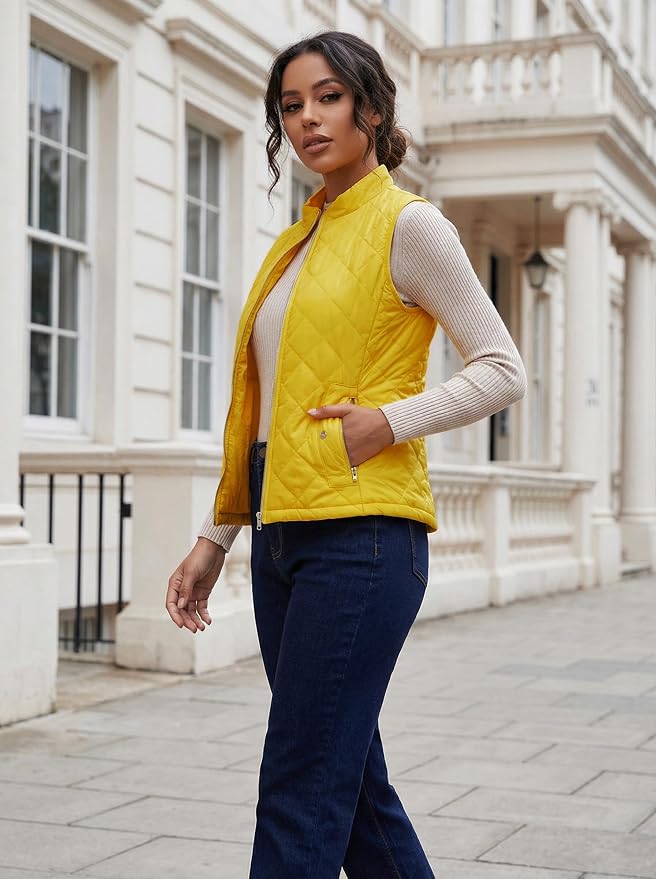 Fuinloth Women's Quilted Vest Lightweight Puffer Stand Collar Zip Gilet | 4 pockets with 2 inner storage. Quilted padded warm gilet. Fall winter outerwear layering vest for travel hiking daily wear.