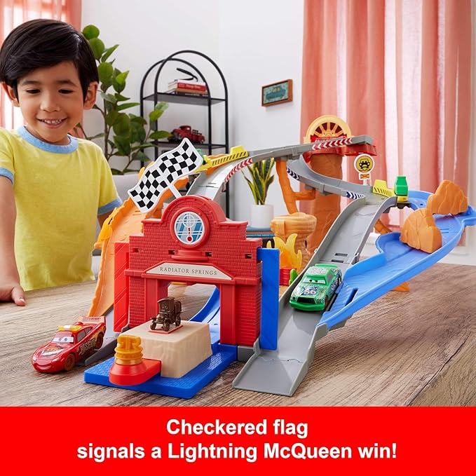 Mattel Disney and Pixar Cars Toy Playset, Lightning McQueen & Chicks Hicks & 2 Pitty Crew Vehicles, 2 Ways to Race, Race & Rescue Rescue Road Raceway