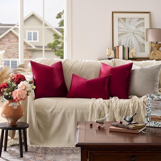 GIGIZAZA Burgundy Velvet Pillow Covers 22x22 Decorative Pillows Pack of 2 | Red Throw Pillows for Couch Sofa,280gsm Soft Textured Fabric,Modern Square Pillowcases,Luxury Cushion Covers