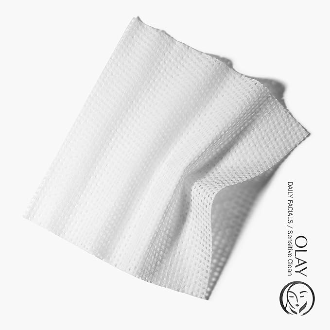 Makeup Remover Wipes by Olay Daily Facials Gentle Clean 5-in-1 Water Activated Cleansing Cloths, 33 count Packaging may Vary (Pack of 3)