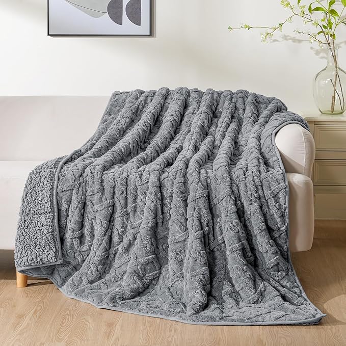 Uttermara Jacquard Weighted Blankets for Adults Queen Size 20lbs, Dual-Sided Soft Sherpa Heavy Blanket, Thick Blanket Throw for Sleeping, 60 x 80 Inches, Light Grey
