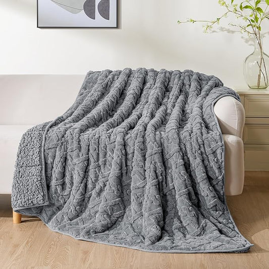 Uttermara Jacquard Weighted Blankets for Adults Queen Size 20lbs, Dual-Sided Soft Sherpa Heavy Blanket, Thick Blanket Throw for Sleeping, 60 x 80 Inches, Light Grey