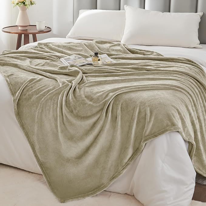 BEDELITE Fleece Blanket Soft Plush Twin Size Blanket Linen Brown 60"x80" | Ultra Soft Fleece, Plush Microfiber, Lightweight Warmth, All Season Comfort, Fade Resistant, Machine Washable, Couch Sofa Bed