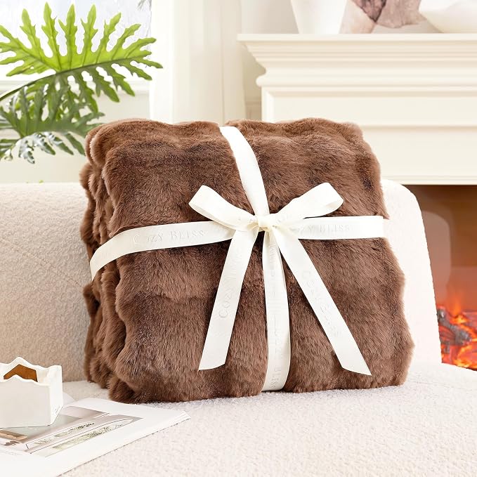 Cozy Bliss Faux Fur Throw Blanket for Couch, Fuzzy Soft Plush Thick Bubble Blanket for Sofa Bedroom Living Room, 50 * 60 Inches Light Brown