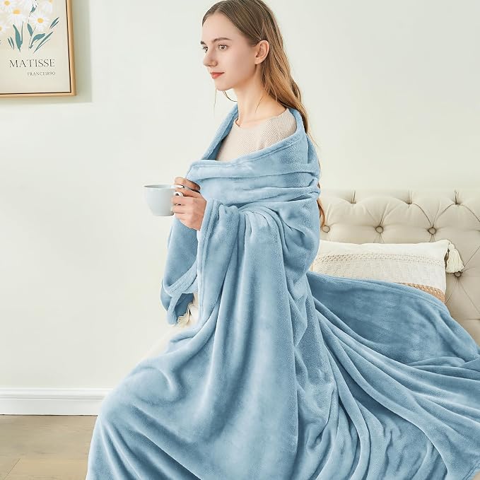 BEDELITE Fleece Blanket Soft Plush Throw for Couch Washed Blue 50"x60" | Ultra Soft Fleece, Plush Microfiber, Lightweight Warmth, All Season Comfort, Fade Resistant, Machine Washable, Couch Sofa Bed