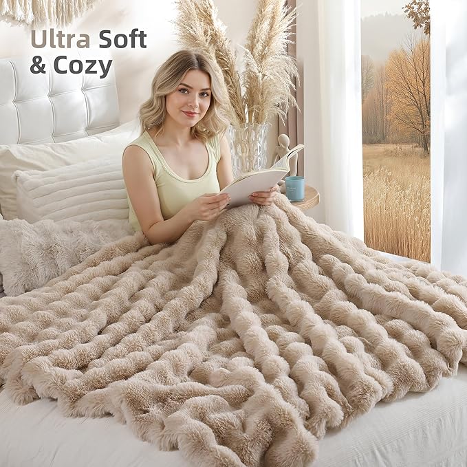 Faux Rabbit Fur Throw for Couch - Linen Bubble Blanket 50"x60" | Fluffy Plush Fuzzy Throw for Sofa & Bed, Super Soft Cozy Comfrt Blanket, Luxury Aesthetic Linen Decor Gift for Women