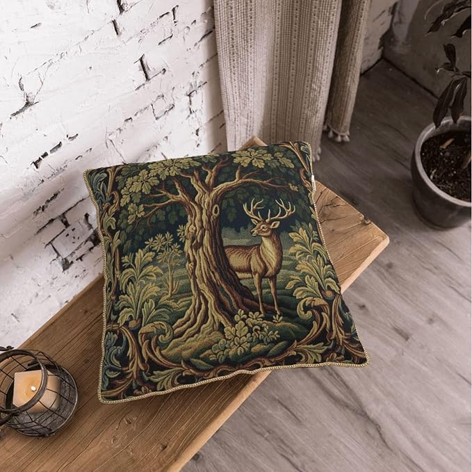 Vintage Green Deer Tree Velvet Pillow Covers 16x16 Inch Retro Reindeer Forest Throw Pillows for Couch Cushion Covers Pillowcase Boho Animal Farmhouse Pillow Cases for Sofa Bed Bedroom