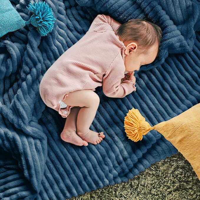 DISSA Fleece Blanket Twin Size – 60x80, Blue - Soft, Plush, Fluffy, Fuzzy, Warm, Cozy – Perfect Throw for Couch, Bed, Sofa - with Pompom Fringe - Flannel Blanket