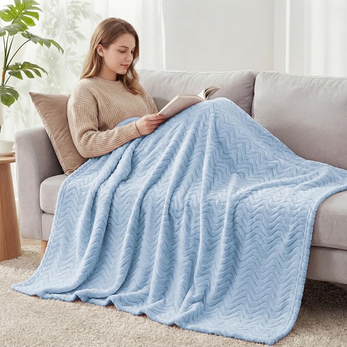 Exclusivo Mezcla Large Fleece Throw Blanket for Couch, Sofa, Light Blue | 50"x70" Soft Breathable Lightweight Flannel Throws for Summer, Plush Cozy Jacquard Wave Blanket for Home Decor