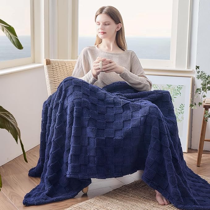 NEWCOSPLAY 3D Checkered Flannel Throw Blanket, Dark Navy, 50"x70" | Super Soft Cute Lightweight Decorative Premium Silky Fleece Blanket for Couch Sofa Bed, Gift for Women Men, All Season Use