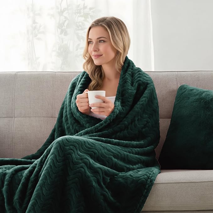 Exclusivo Mezcla Soft Fleece Blanket Queen Size for Bed, Sofa, Forest Green | 90"x90" Breathable Lightweight Flannel Blanket for Summer, Plush Cozy Jacquard Wave for Home Decor