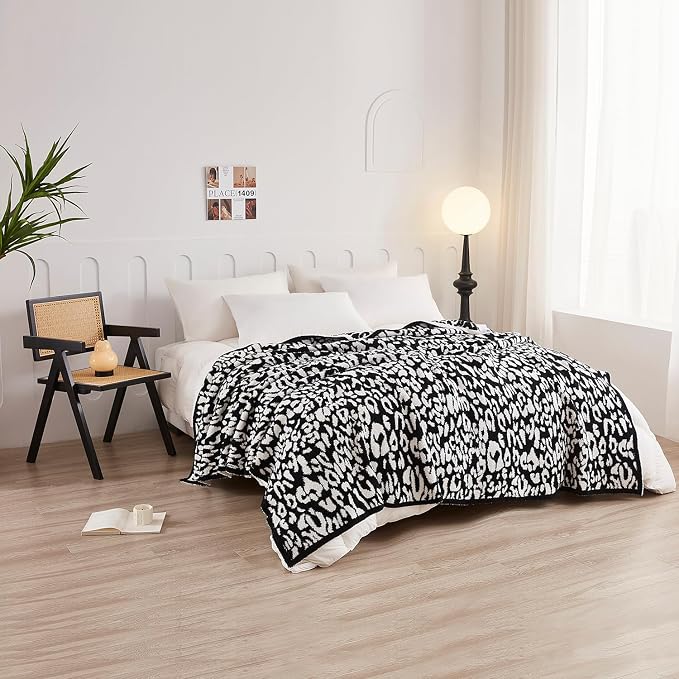 MH MYLUNE HOME Ultra Soft Leopard Throw Blanket, Black White, 50"x60" | Reversible Cheetah Print Blanket, Comfy Fluffy Fuzzy Plush Blanket Throws for Couch Bed, Cozy Blankets for Women Gift