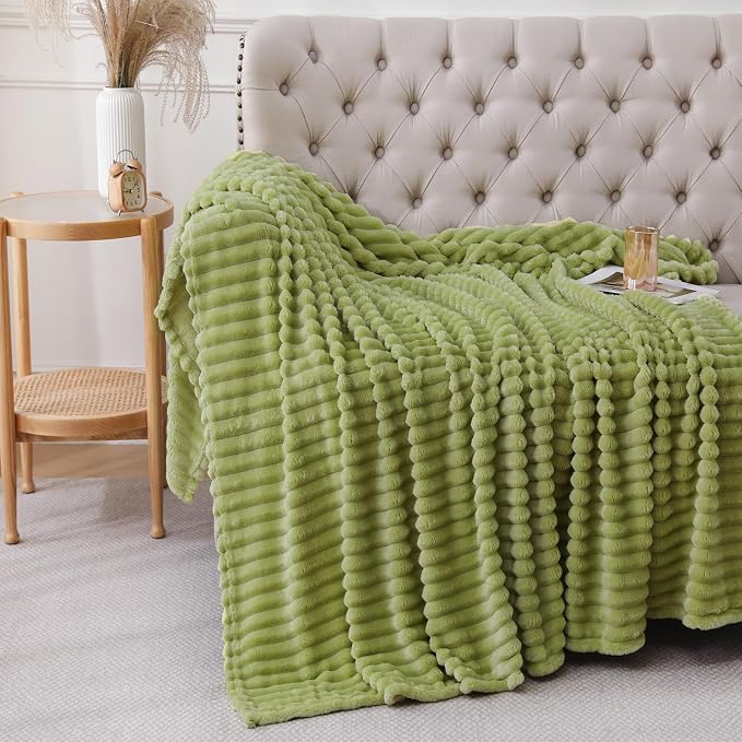 Moss Green Throw Blanket for Couch Sofa 60x80 inches Striped Design | Fleece Blankets Room Home Decor Lightweight Plush Soft Cozy Gifts for Women Mom