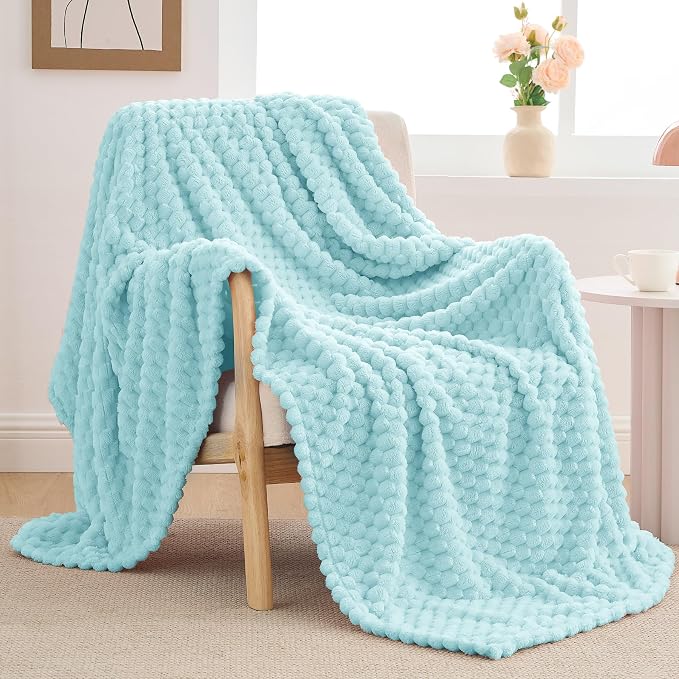 BEDELITE Cloud Blue Twin Blanket for Couch, Soft Cozy Gift for Women, 60*80 | 3D Jacquard Decorative Fleece Blanket, Super Soft Plush Throws, Cute Birthday Gift for Women & Men, Suitable for All Seasons