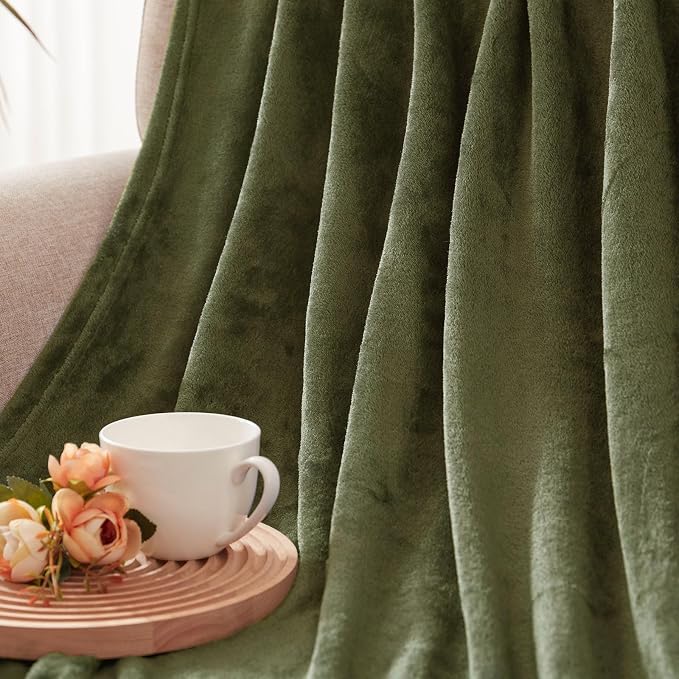 Exclusivo Mezcla Soft Fleece Throw Blanket for Couch, Olive Green | 50x60 Inches, Double-Sided Brushed Flannel, Lightweight Plush Cozy Blanket for Home Decor, All Season, Machine Washable