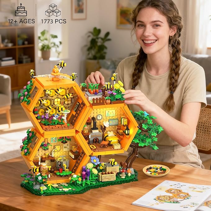 INSOON Farm Bee House Building Set with Lights, 1773PCS Honey Cabin Building Block Kit with Flowers Botanical Animals, Treehouse Construction Model Home Decor, Easter Gift for Adults Boys Girls 12+