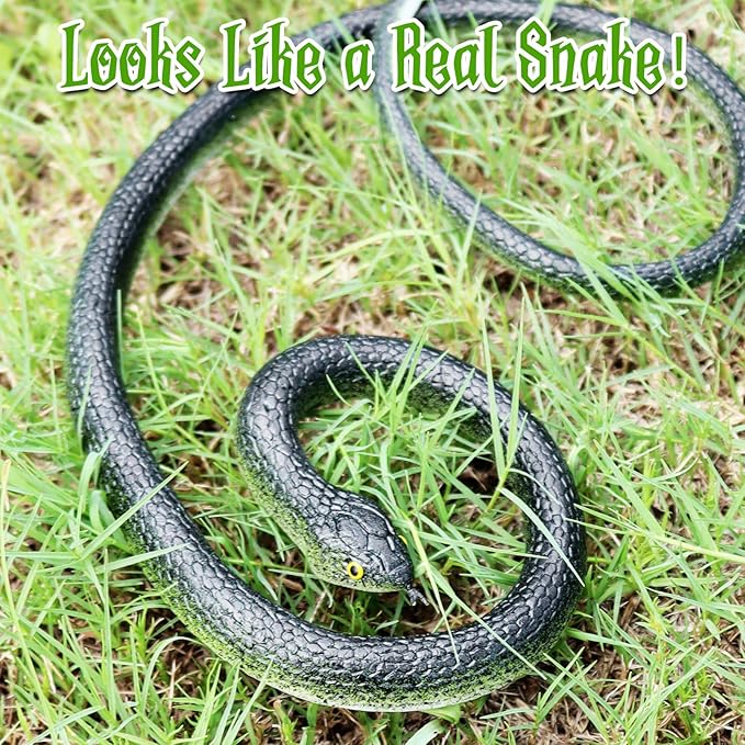 4 Pcs Realistic Rubber Snakes, Plastic Snakes, Prank Snake Toys for Party, Tricking People, Kids Playing, Garden Props Decorations, 31.5in