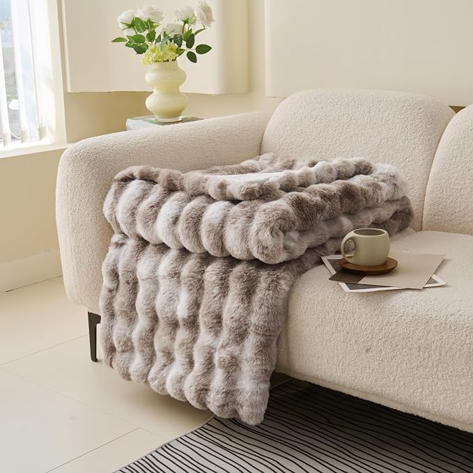 Comelady Soft Fluffy Faux Fur Throw Blanket 50"x60", Bubble Plush Texture | Tie-dye Brown Thick Fuzzy Throw, No-Shedding, Aesthetic & Cozy for Couch Bed Room Decor, Warm Gift for Women Men