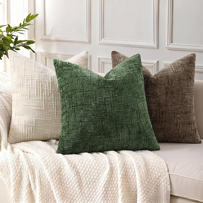 decorUhome Textured Chenille Throw Pillow Covers 18x18 Set of 2 Emerald | Fall Modern Farmhouse Soft Cozy Slubby Couch Pillow Cases Boho Decorative Pillow Cases for Bed Sofa Living Room Home Decor