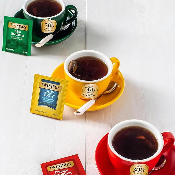 Twinings Herbal and Green Tea Bag Sampler, Assortment Variety Pack (40 Count) 20 Different Flavours for Tea Lovers: Her, Him, Women, Men, Couples, Family, Friends, Coworkers