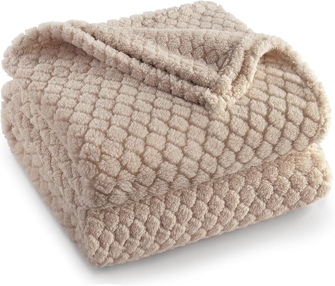 Exclusivo Mezcla Soft Fleece Twin Size Blanket for Bed, Camel | Jacquard Lightweight Cozy Bed Blanket, Breathable Decorative Fuzzy Textured All Season Use, 60x80 Inches