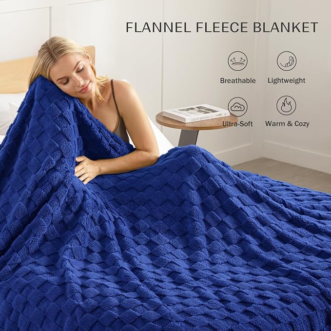 Exclusivo Mezcla 3D Checkered Fleece King Blanket for Bed, Cobalt Blue | Super Soft and Cozy Fluffy Blanket, Lightweigh and Breathable Blanket for Living Room, Bedroom, Decor, All Season, 104"x90"