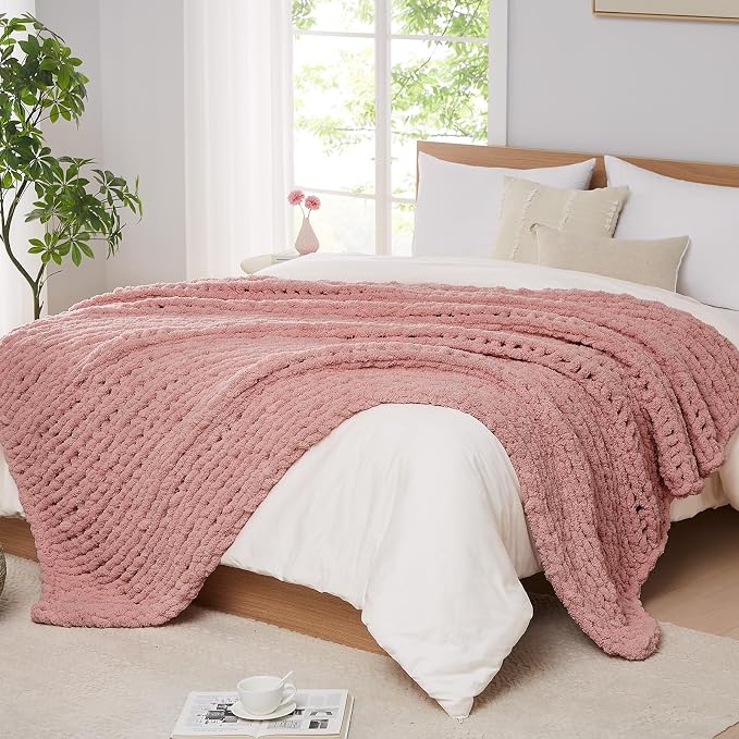 L'AGRATY Chunky Knit Throw Blanket for Couch, 72 x 84 Inches, Rose Pink | Handmade Chenille Crochet Blanket for Sofa Bed, Thick Cable Knitted Blankets for Room Home Decor, Birthday Gift for Women Mom