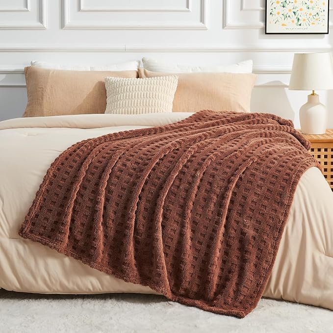 NEWCOSPLAY 3D Waffle Checkered Flannel Twin Blanket, Coffee, 60"x80" | Super Soft Cute Lightweight Decorative Premium Silky Fleece Blanket for Couch Sofa Bed, Gift for Women Men, All Season Use