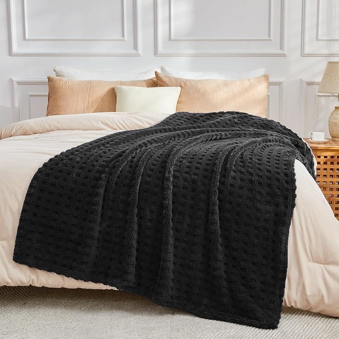 NEWCOSPLAY 3D Waffle Checkered Flannel Queen Blanket, Black, 90"x90" | Super Soft Cute Lightweight Decorative Premium Silky Fleece Blanket for Couch Sofa Bed, Gift for Women Men, All Season Use