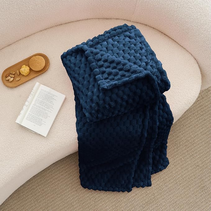 BEDELITE Navy Twin Blanket for Couch, Soft Cozy Gifts for Women, 60 * 80 | 3D Jacquard Decorative Fleece Blanket, Super Soft Plush Throws, Cute Birthday Gift for Women & Men, Suitable for All Seasons