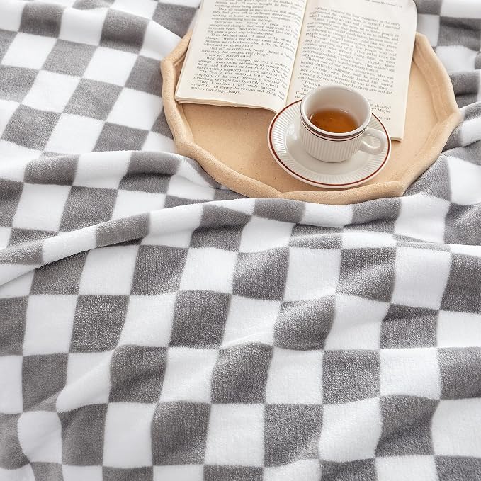 LOMAO Throw Blankets Flannel Blanket with Checkerboard Grid Pattern Soft Throw Blanket for Couch, Bed, Sofa Luxurious Warm and Cozy for All Seasons (Grey, 50"x60")