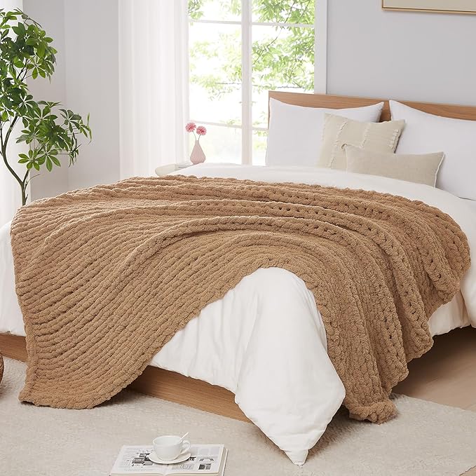 L'AGRATY Chunky Knit Throw Blanket for Couch, 80'' x 90'' Knit Throw, Tan | Handmade Chenille Crochet Blanket for Sofa Bed, Thick Cable Knitted Blankets for Room Home Decor, Birthday Gift for Women Mom