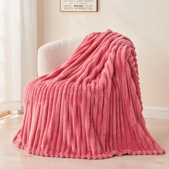 NEWCOSPLAY Super Soft Queen Blanket Coral Pink Premium Silky Flannel Fleece 3D Ribbed Jacquard Lightweight Bed Blanket All Season Use (Coral Pink Ribbed, Queen(90"x90"))