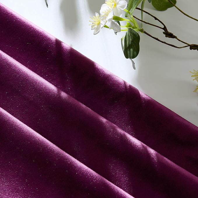 GIGIZAZA Velvet Pillow Covers 18x18 Decorative Pillows Pack of 2 Purple | Throw Pillows for Couch Sofa,280gsm Soft Textured Fabric,Luxury Modern Square Pillowcases,Home Decor Cushion Covers