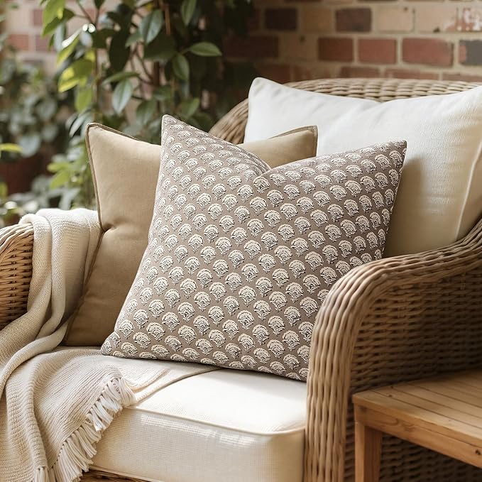 MIULEE Floral Print Decorative Pillow Covers 18x18, Light Taupe | Vintage Boho Farmhouse Modern Home Decor, Set of 2, Block Print Cushion Covers for Couch Sofa Bed Living Room