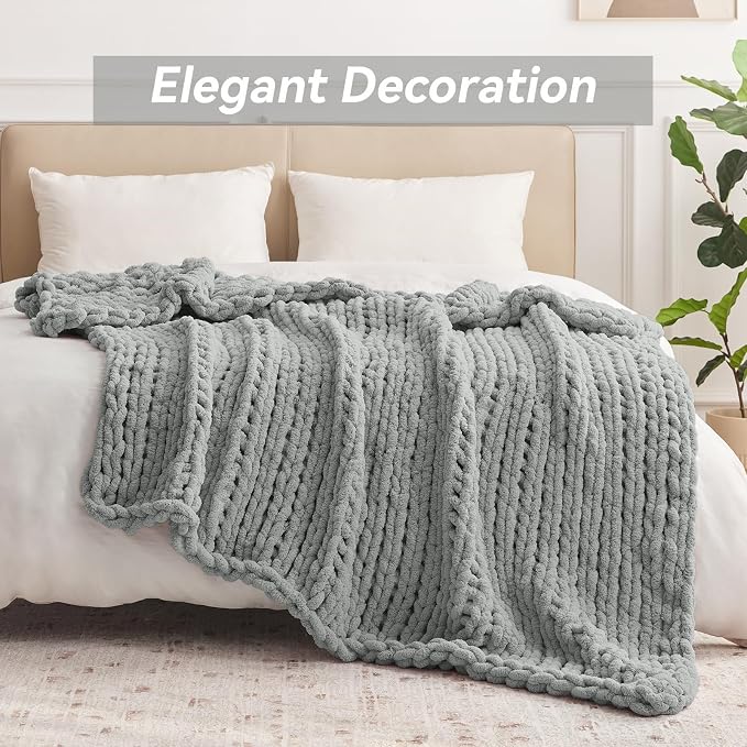 Negwoo Chunky Knit Throw Blanket, Knitted Throw Chenille Yarn, 80"*90" | Soft Thick Cable Knitted Blankets, Handmade Big Thick Blanket, Machine Washable Cute Comfy Blanket for Home Decor, Light grey