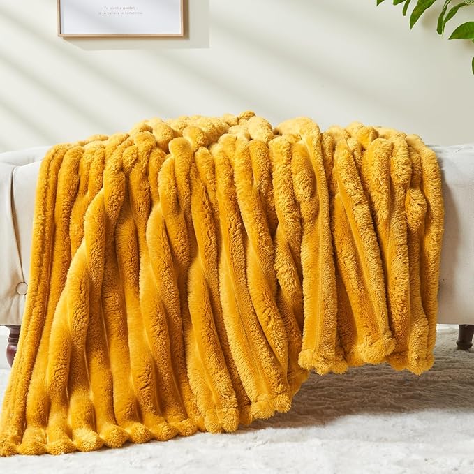 NEWCOSPLAY Super Soft King Blanket Mustard Yellow Premium Silky Flannel Fleece 3D Ribbed Jacquard Lightweight Bed Blanket All Season Use (Mustard Yellow Ribbed, King(90"x110"))