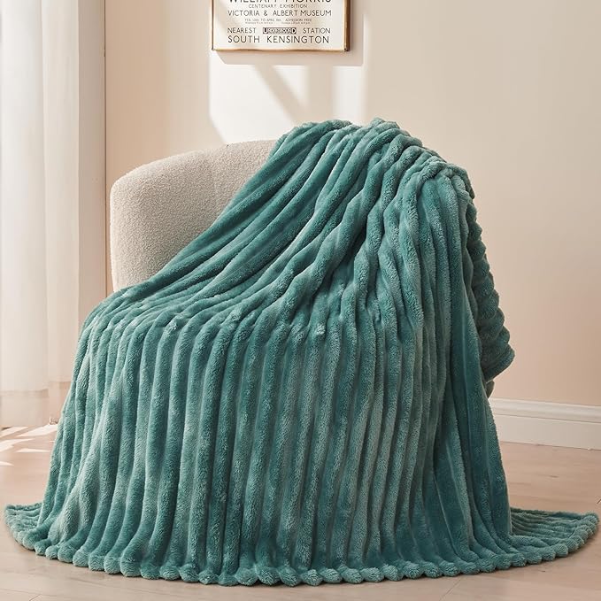 NEWCOSPLAY Super Soft Twin Blanket Light Teal Premium Silky Flannel Fleece 3D Ribbed Jacquard Lightweight Bed Blanket All Season Use (Light Teal Ribbed, Twin(60"x80"))