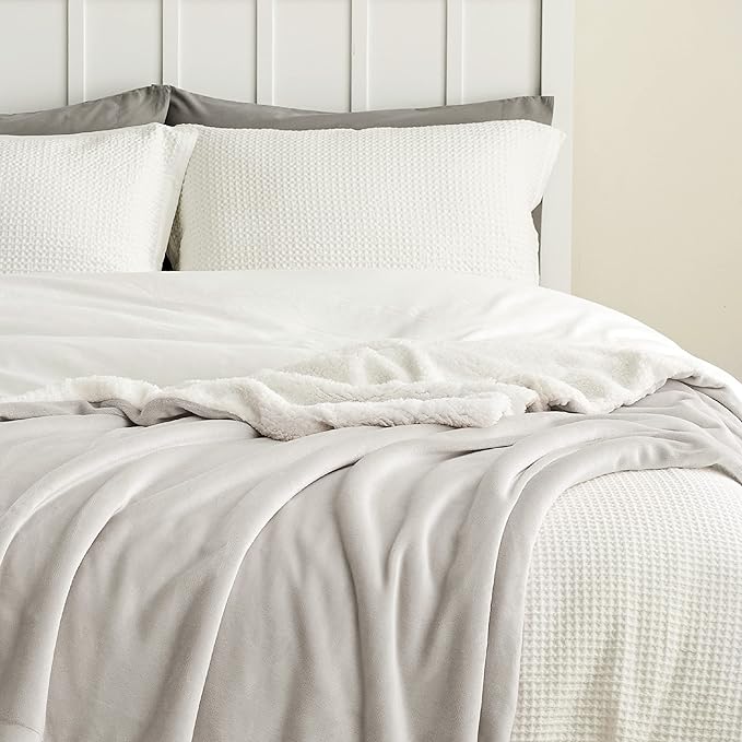Bedsure GentleSoft Sherpa Fleece Throw Blanket for Couch, Non-Heated, Thick and Warm Throw for Women and Men, Soft Fuzzy Plush Blanket for Winter, Linen, 50x60 Inches