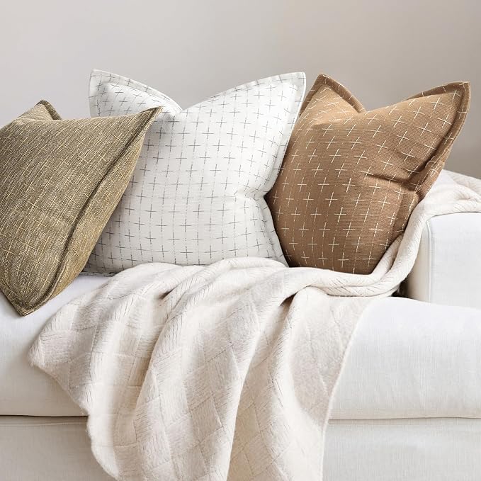 Throw Pillow Pillow Covers 20x20 Set of 2 Soft Polyester Textured Pillow Covers with Stylish Flange Edge Cozy Farmhouse Throw Pillows for Couch Bed Sofa Living Room