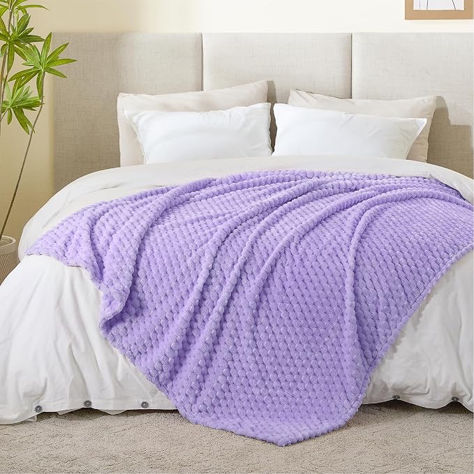 BEDELITE Lavender Twin Blanket for Couch, Soft Cozy Gifts for Women, 60*80 | 3D Jacquard Decorative Fleece Blanket, Super Soft Plush Throw, Cute Birthday Gift for Women & Men, Suitable for All Seasons