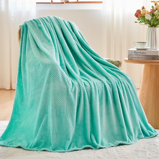 NEWCOSPLAY Fleece Leaves Pattern Throw Blanket, Aqua, 50"x60" | Super Soft Throw Blanket, Lightweight Cozy Bed Sofa Blanket, Premium Silky Flannel Fleece, Travel Blanket for All Season Use