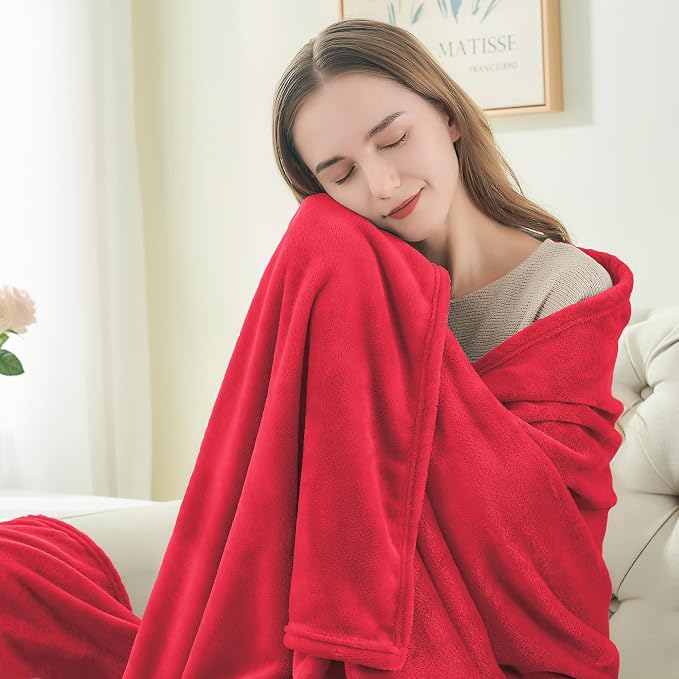 BEDELITE Fleece Blanket Soft Plush Throw for Couch Red 50"x70" | Ultra Soft Fleece, Plush Microfiber, Lightweight Warmth, All Season Comfort, Fade Resistant, Machine Washable, Couch Sofa Bed
