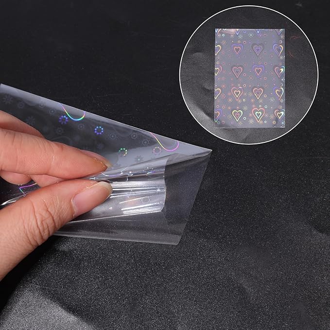 100pcs Photocard Sleeves, 3.58x2.56 in Love Heart-Shape Laser Flashing Card Sleeves Holographic Foil Protective Cover for Card Enthusiasts