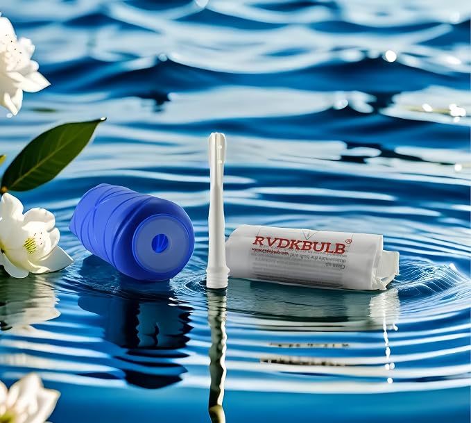 Foldable Compact Silicone Douche Bottle, Reusable Travel Douche Kit, 24 FL Oz Capacity, Blue
