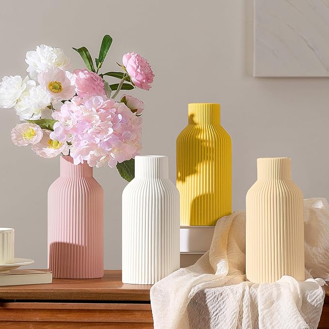 Mfacoy White Ceramic Flower Vase, Minimalist Decor, Modern Home Decorative Vase, Small Pampas Grass Vases For Kitchen, Bedroom, Office, Living Room, Bathroom, Shelf Centerpiece Table Decorations(8 in)