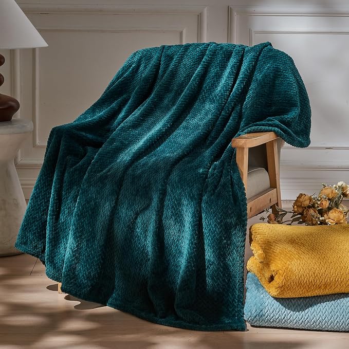 NEWCOSPLAY Fleece Leaves Pattern Queen Blanket, Dark Teal, 90"x90" | Super Soft Throw Blanket, Lightweight Cozy Bed Sofa Blanket, Premium Silky Flannel Fleece, Travel Blanket for All Season Use