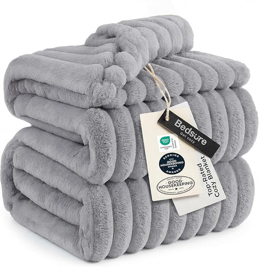 Bedsure GentleSoft Blankets Queen Size for Bed - Cozy Soft Blankets for Women, Cute Large Fleece Throws for Girls, Light Grey, 90x90 Inches