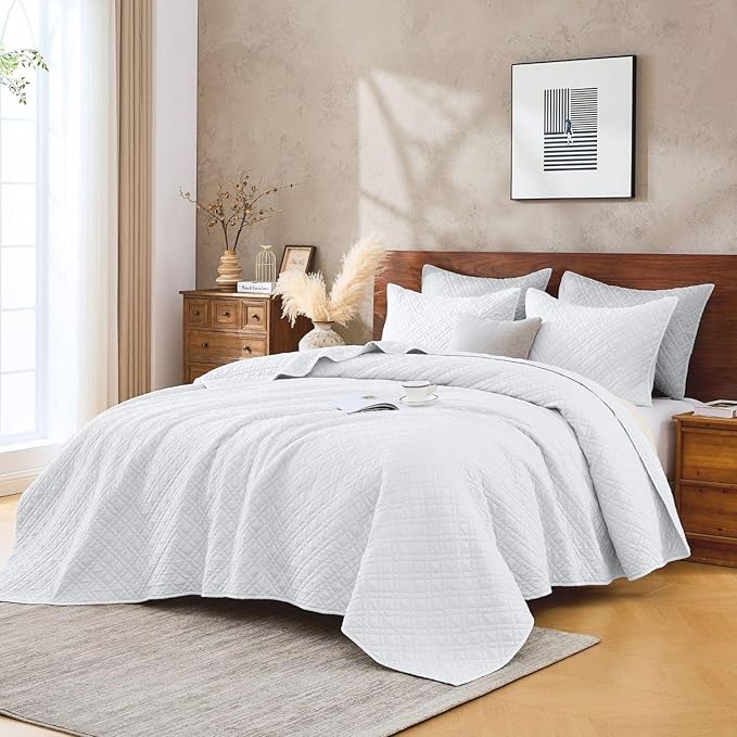 DOWN HOME Twin Quilt Set with Sham Lightweight Quilted Bedspread Coverlet Thin Comforter Bed Cover Vintage Washed Quilted Blanket for All Season, Brushed Microfiber Diamond Stitching, White, 66"x92"